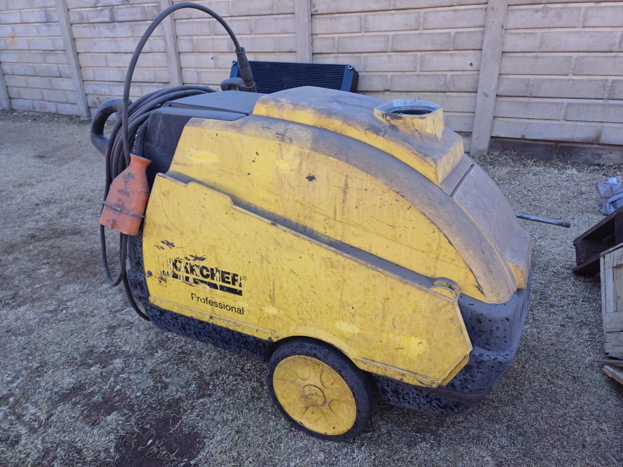 Karcher High Pressure Washer - Image 8