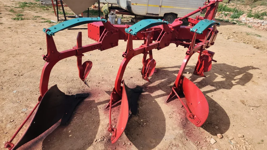 Kverneland AD 85 3 Furrow Plough / 3 Skaar Ploeg - Image 2