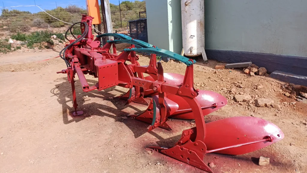 Kverneland AD 85 3 Furrow Plough / 3 Skaar Ploeg - Image 10