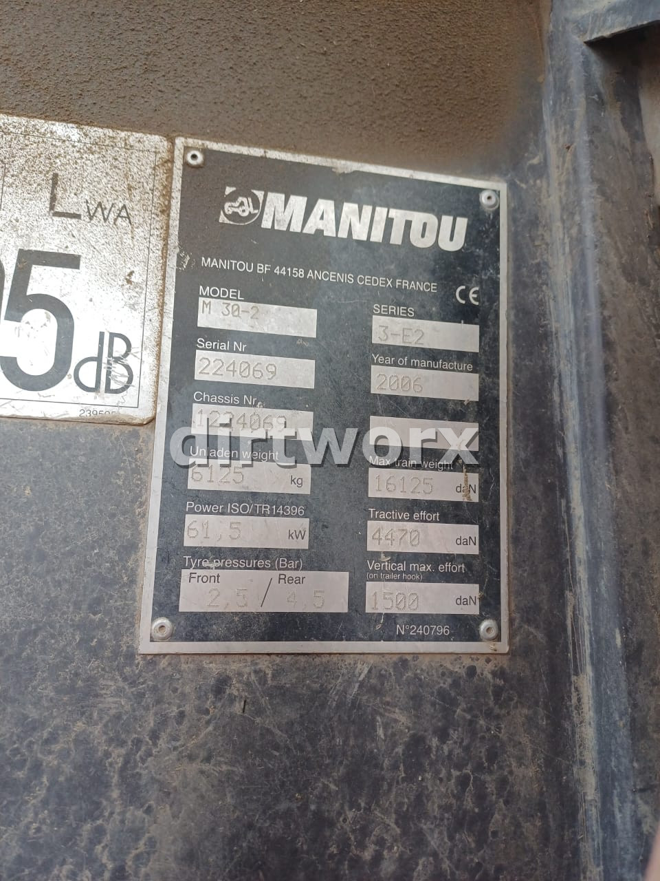 2006 Manitou M30-2 Rough Terrain Forklift 3 Ton - Image 12