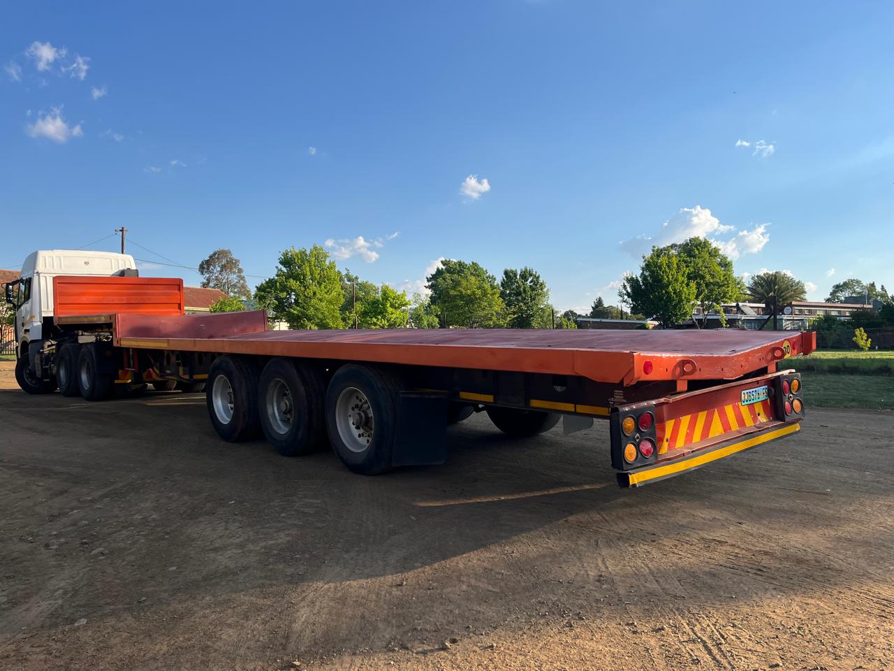 2010 Afrit Stepdeck Flatdeck Trailer - Image 4