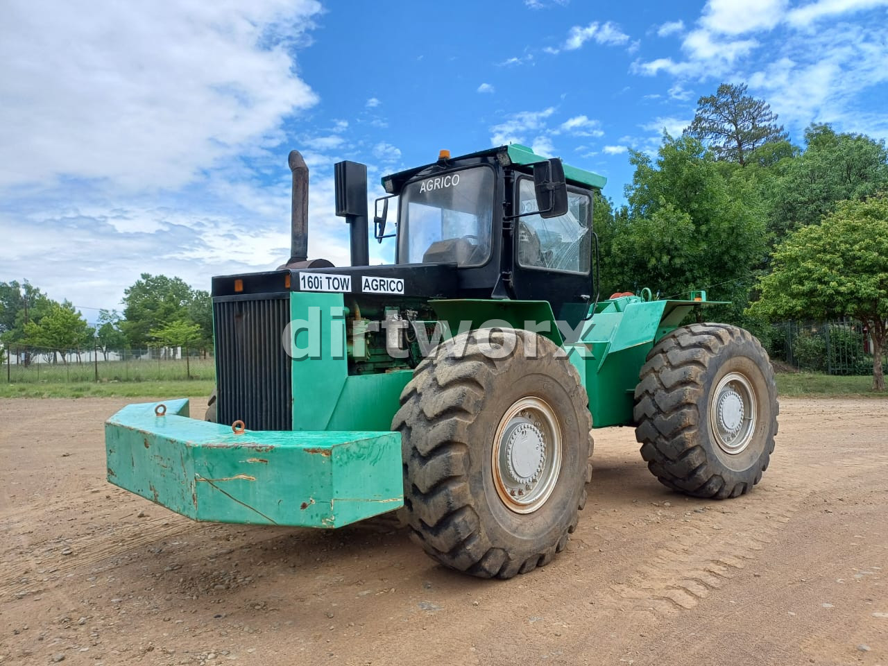 Agrico 160i Tow Tractor 4×4