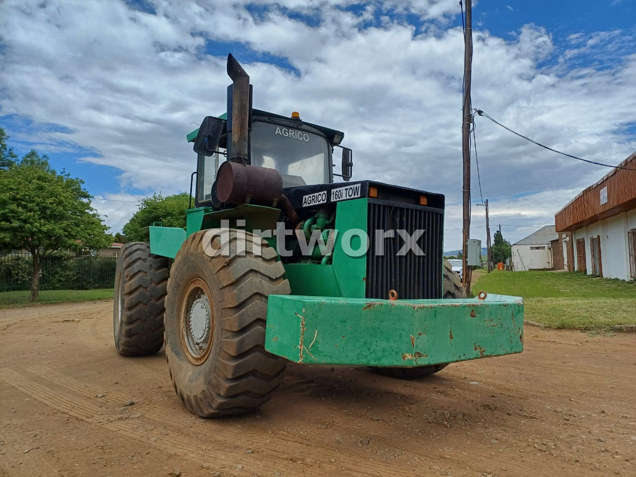 Agrico 160i Tow Tractor 4×4 - Image 4