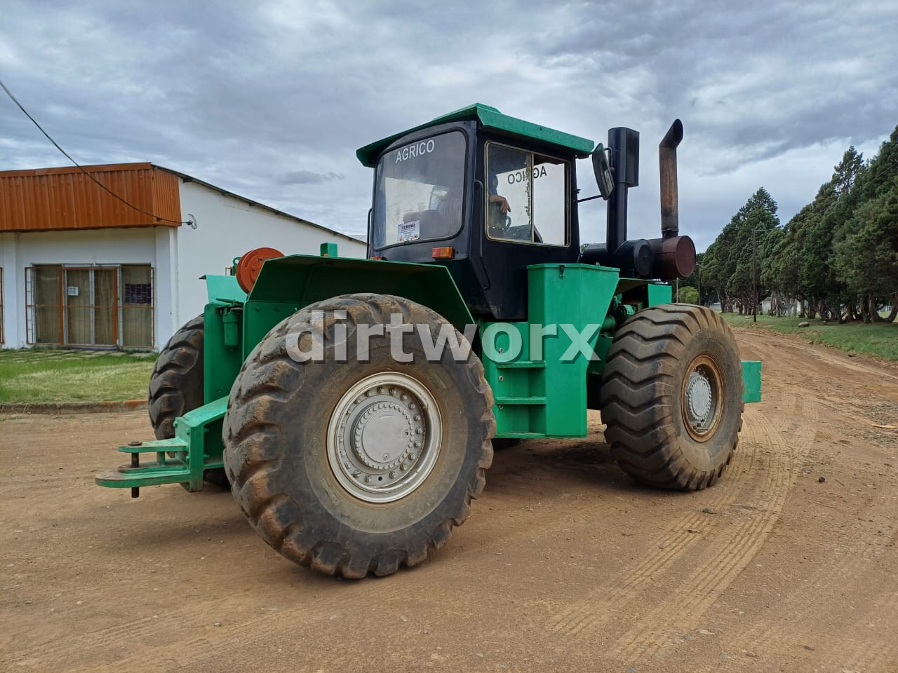 Agrico 160i Tow Tractor 4×4 - Image 6