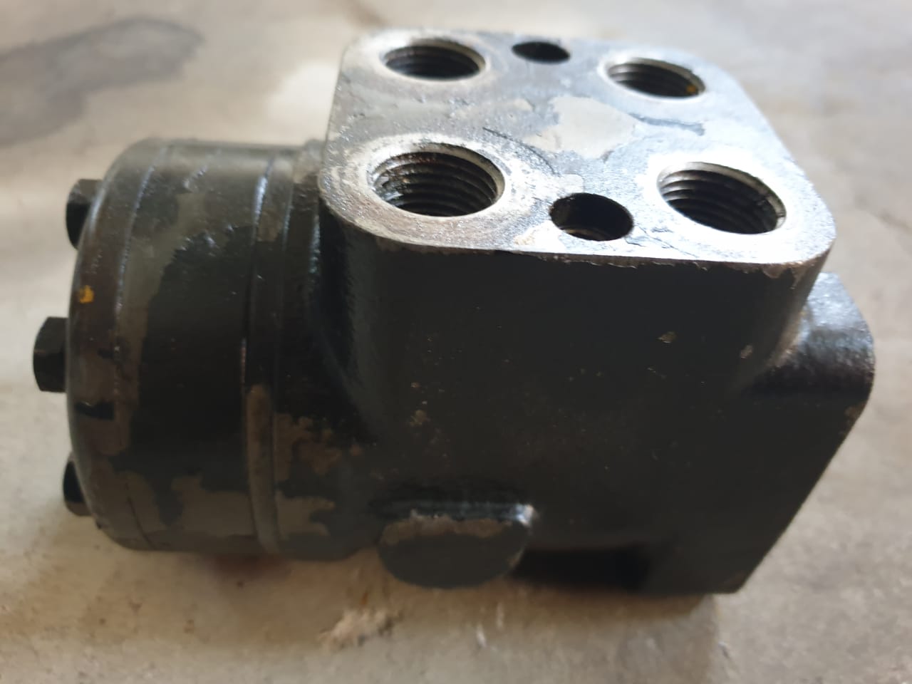 White Drive Products Hydraulic Orbital Steering Control Valve 22712A9HT