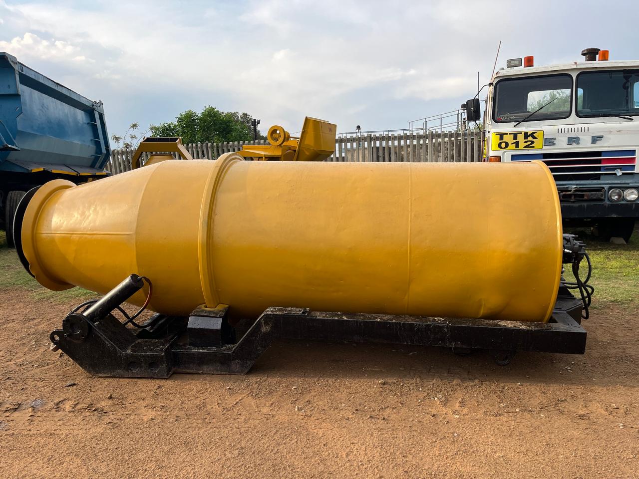 Hydraulic Concrete Mixer - Image 5