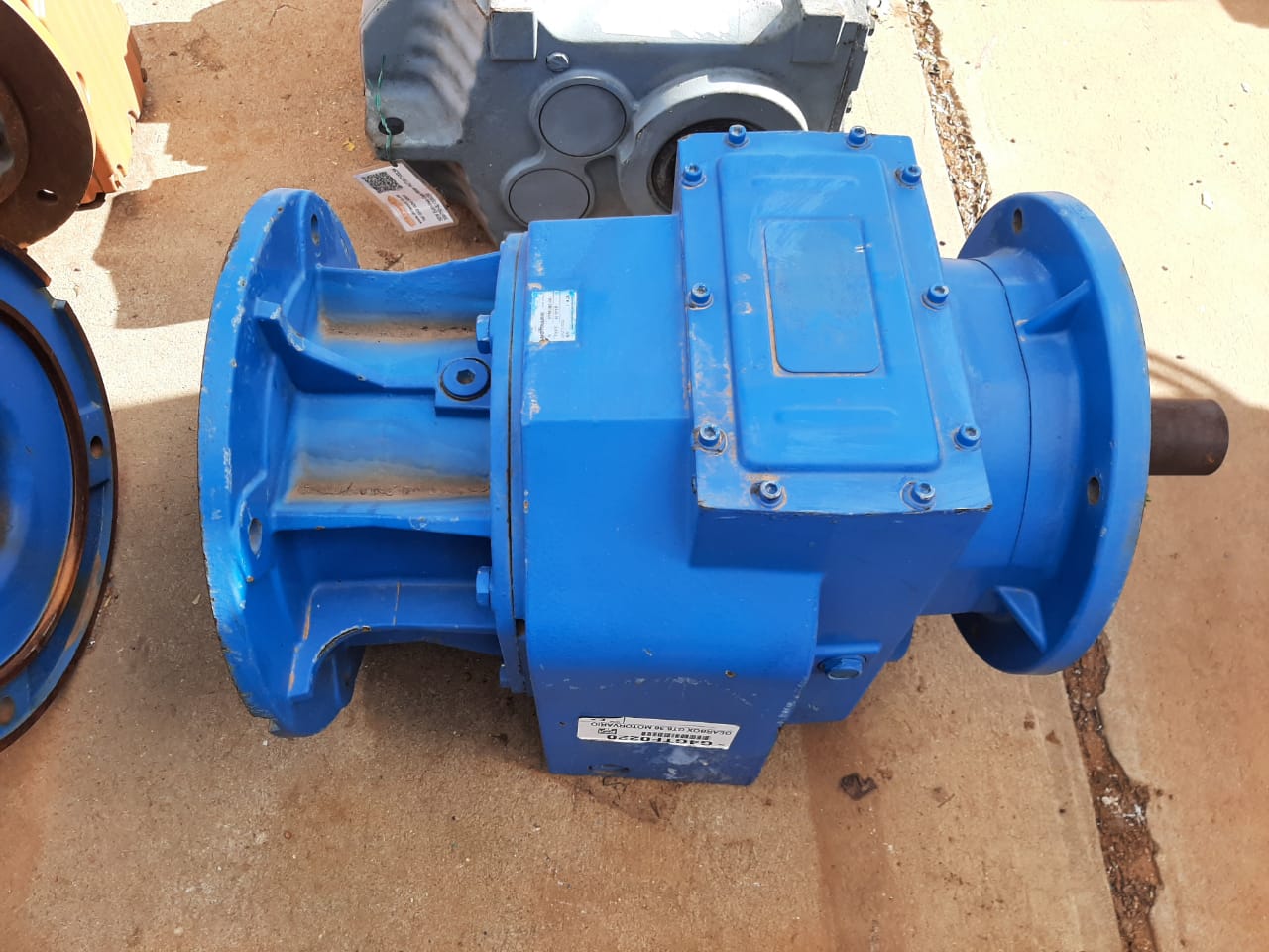 Motovario Helical Reduction Gearbox H102F Ratio 6:36 - Image 4