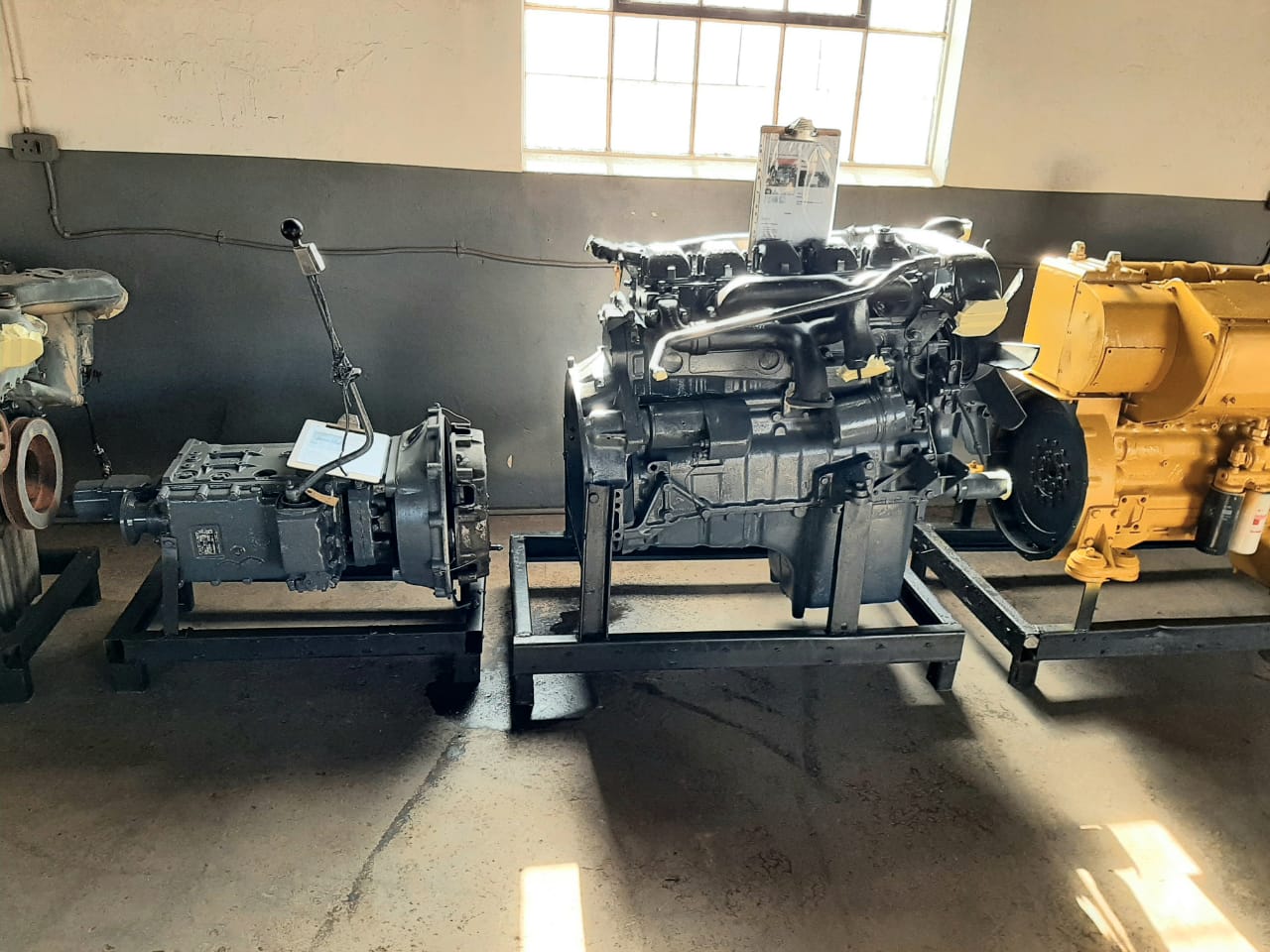 MAN Truck Gearbox ZF AK6-65 - Image 6