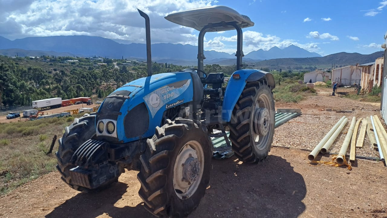 2014 Landini Globalfarm 100 Tractor - Image 6