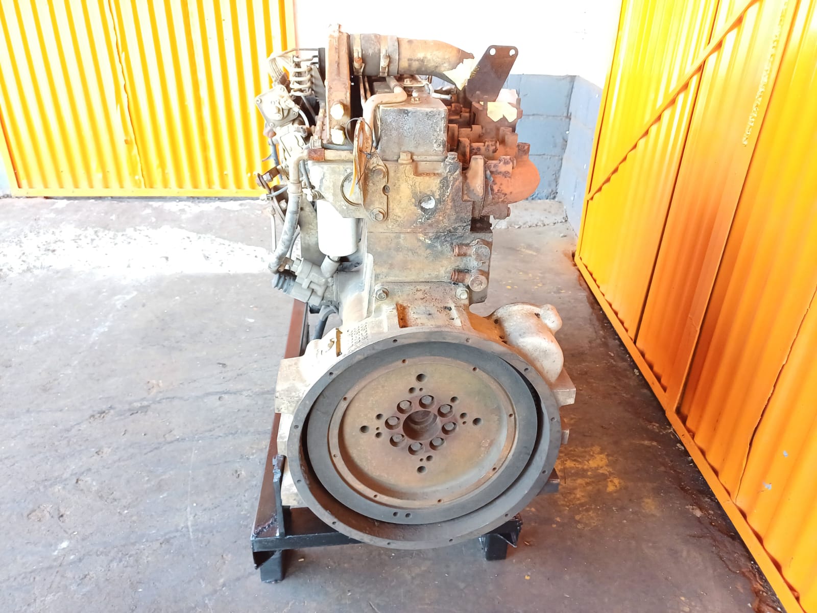 Cummins C8.3 Engine - Image 5