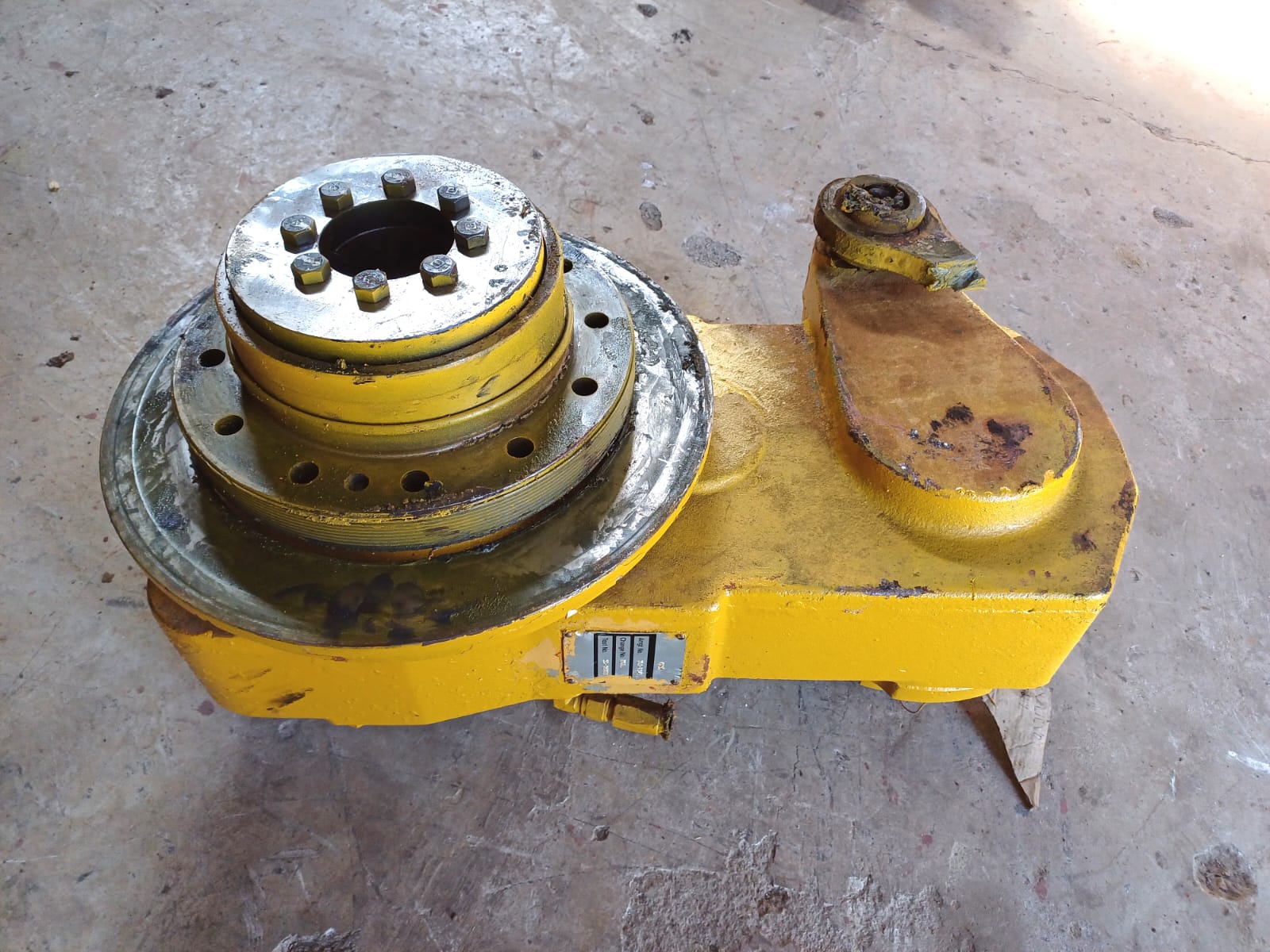 Caterpillar D300D Dropbox - Image 3