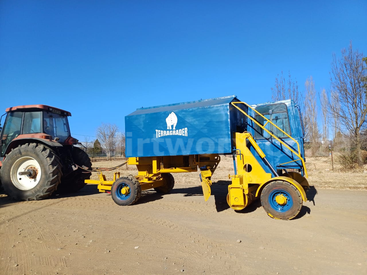 Sleepskraper met Roller Ripper en Watertank - Image 19