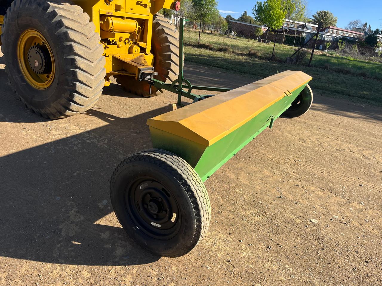 Fertilizer Spreader Kunsmis Strooier - Image 7