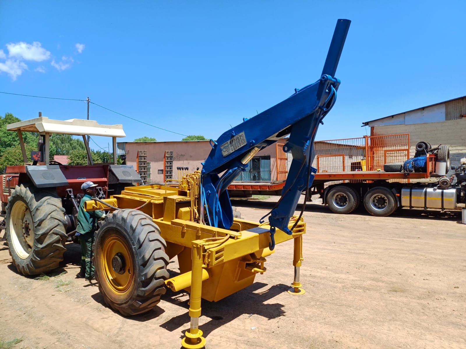 Tractor Trailer Crane 3.2 Ton