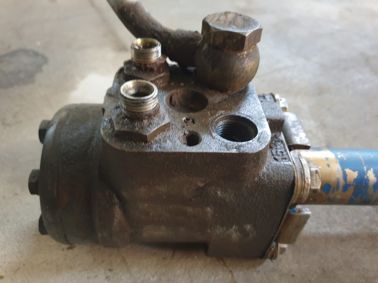 Danfoss Hydraulic Orbital Steering Control Valve OSPB 100 ON