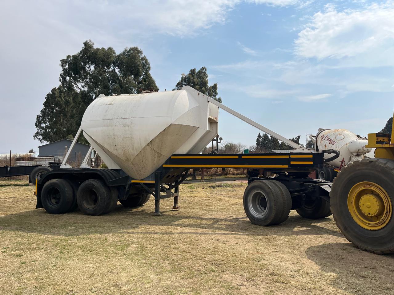 Dry Bulk Cement Tanker Trailer - Image 3