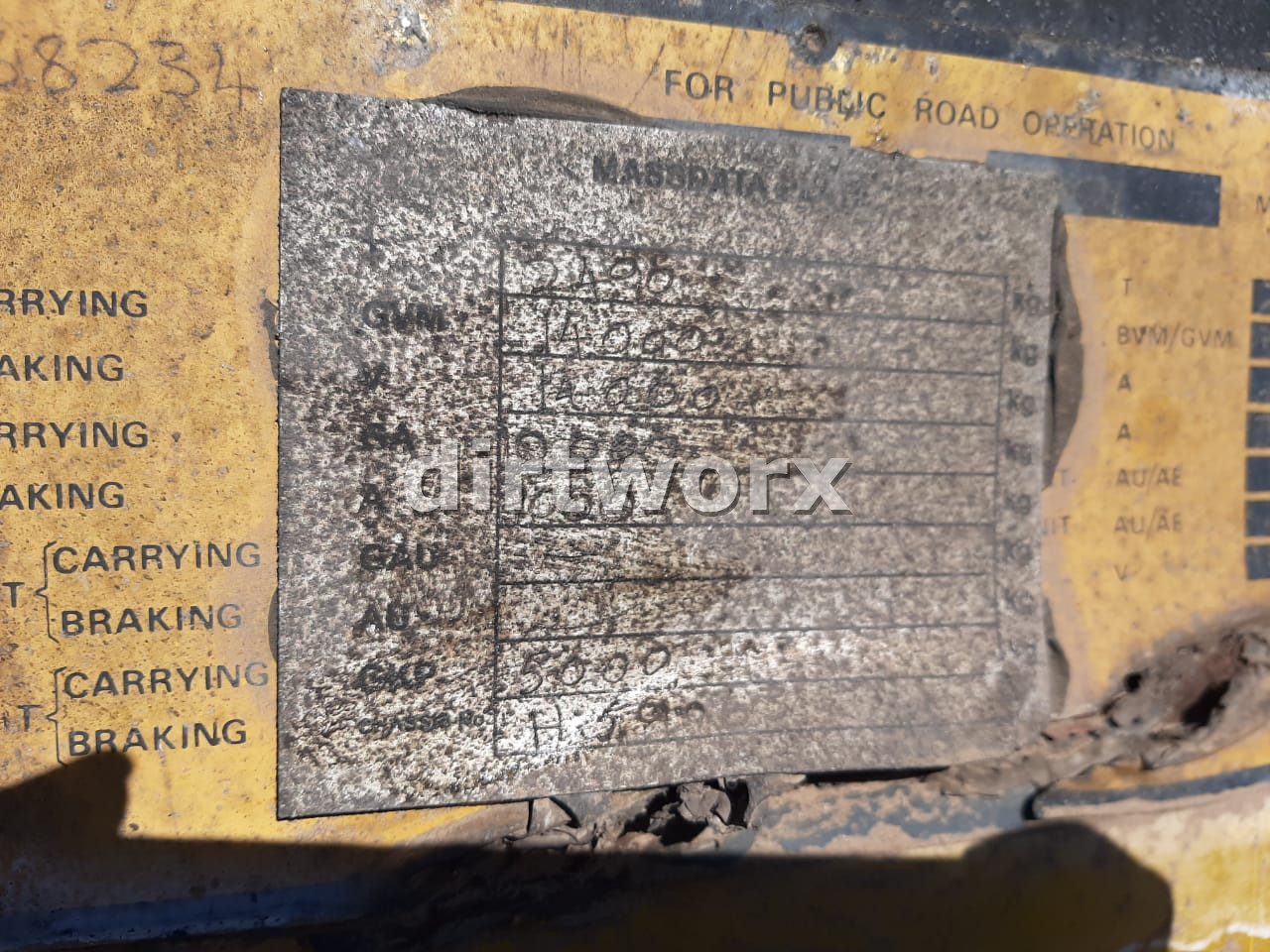 Henred Skeletal Lowbed Container Trailer - Image 6