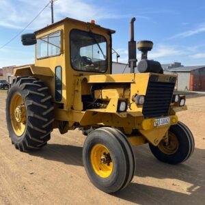 Bell 754 Turbo Haulage Tow Tractor