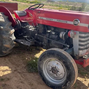 Massey Ferguson 135 Tractor