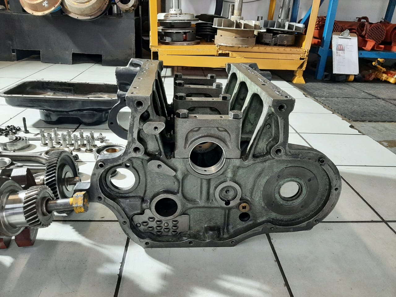 Deutz F3L812 Engine - Image 7