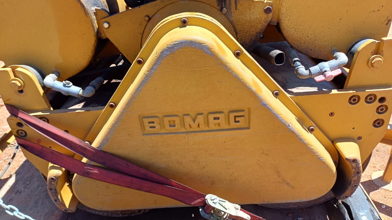 Bomag BW75S Walk Behind Roller and Trailer - Image 3