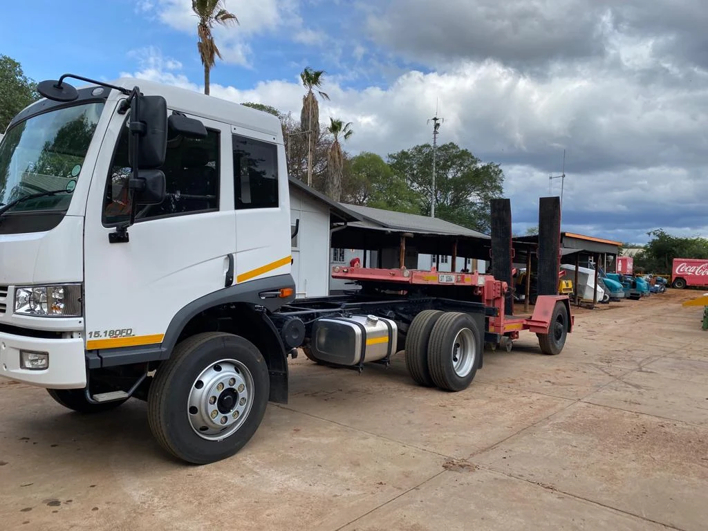 Forklift Bobcat Lowbed Trailer 8 Ton - Image 10