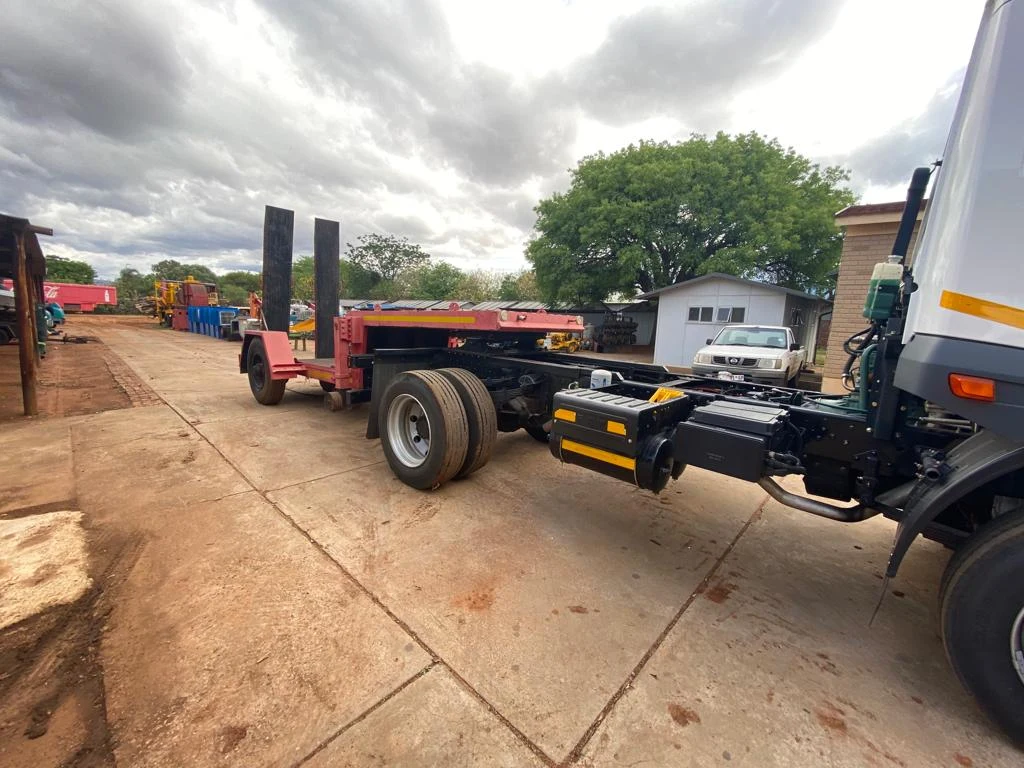 Forklift Bobcat Lowbed Trailer 8 Ton - Image 11