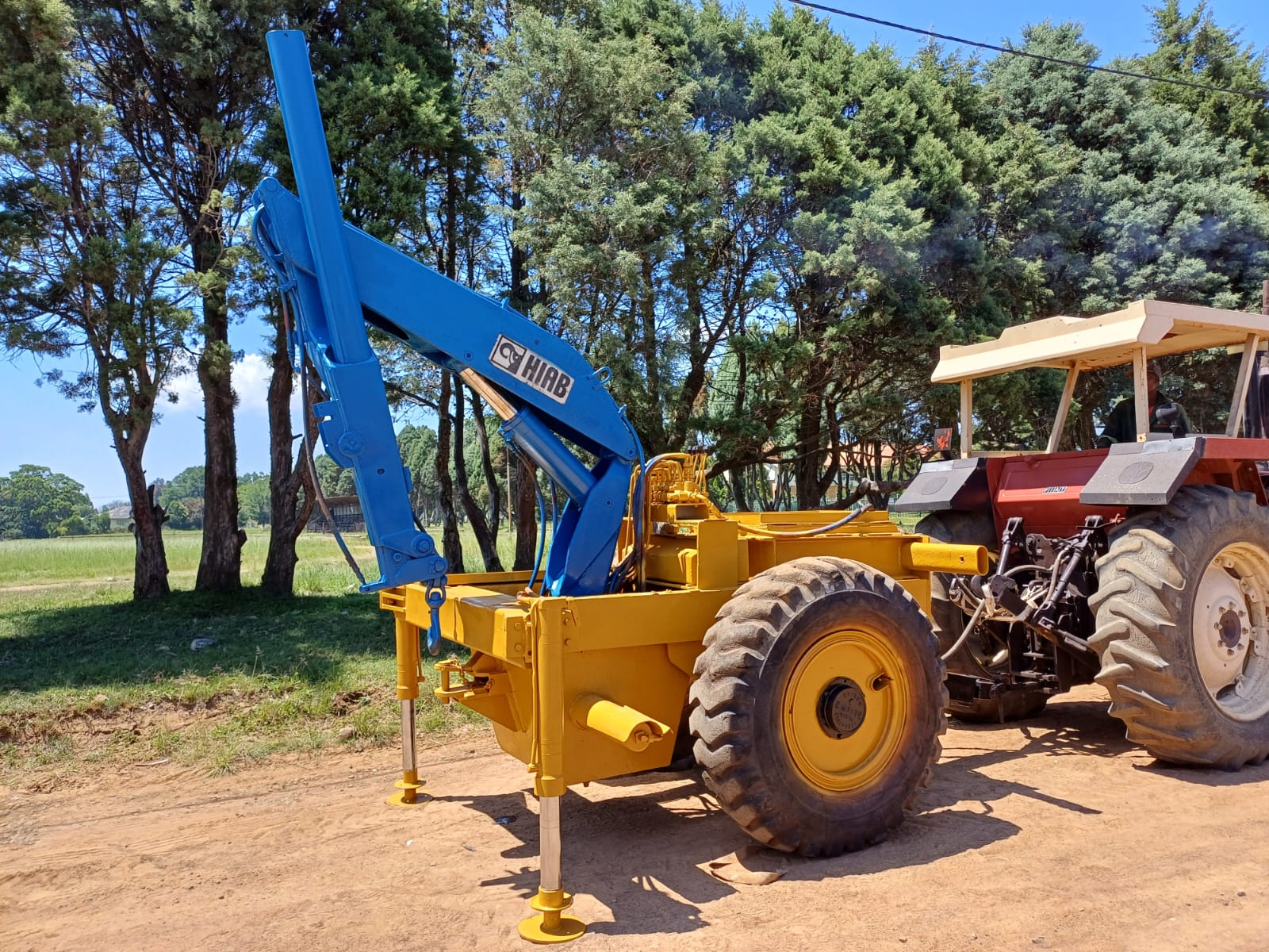 Tractor Trailer Crane 3.2 Ton - Image 3