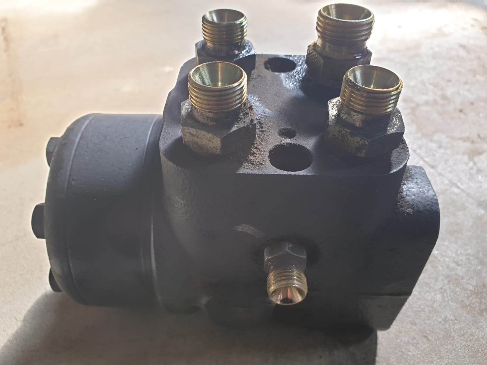 Danfoss Hydraulic Orbital Steering Control Valve OSPF 200 LS