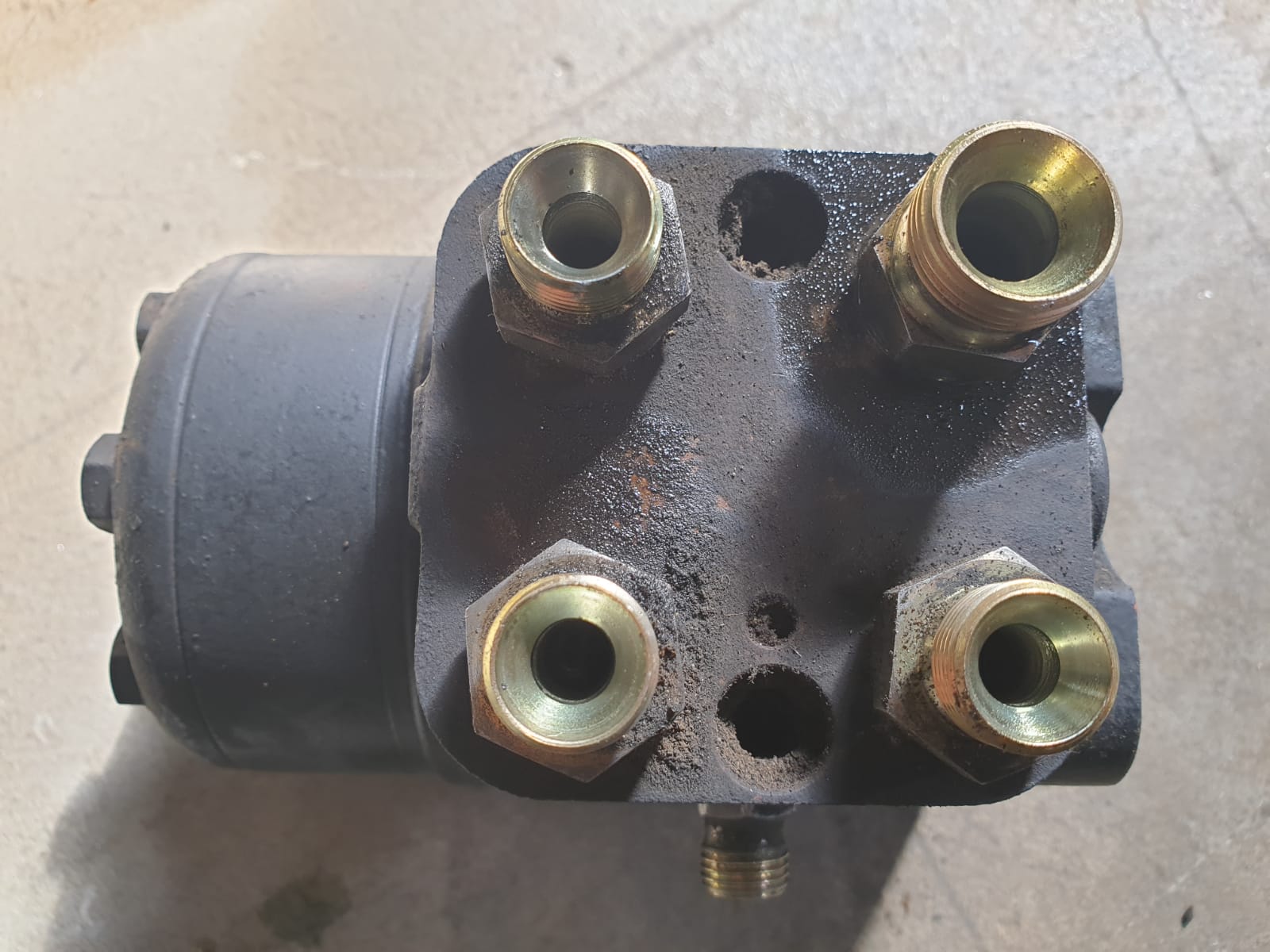 Danfoss Hydraulic Orbital Steering Control Valve OSPF 200 LS - Image 2