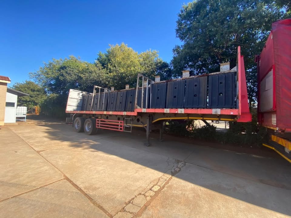 2013 Afrit Trailer 11,6m - Image 2