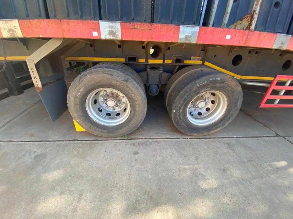 2013 Afrit Trailer 11,6m - Image 8