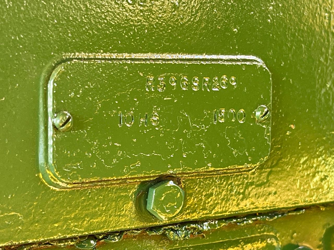 Self Loading Concrete Mixer - Image 12