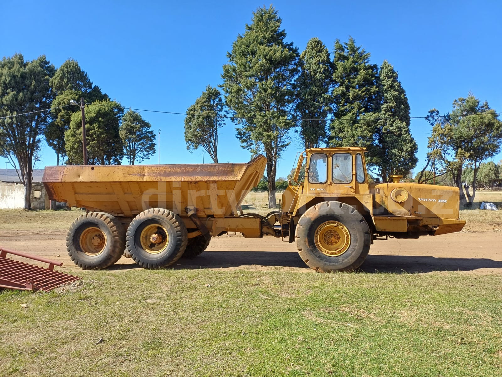 Volvo BM 860 Dumper Truck