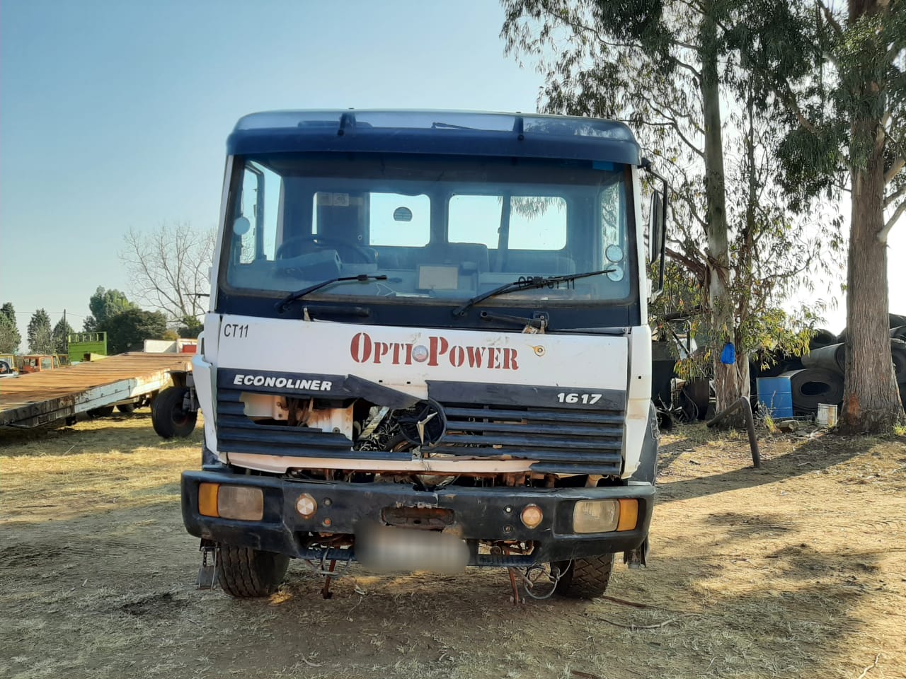 2000 Mercedes Benz 1617 Ecoliner 4×4 Truck (Stripped) - Image 3