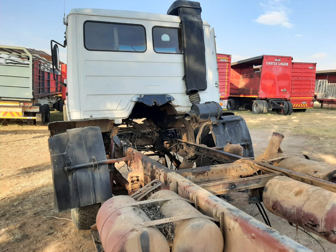 2000 Mercedes Benz 1617 Ecoliner 4×4 Truck (Stripped) - Image 8