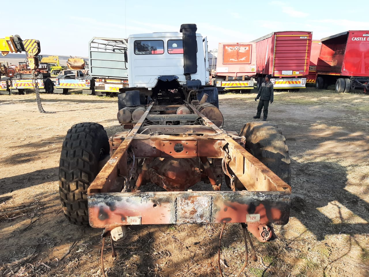 2000 Mercedes Benz 1617 Ecoliner 4×4 Truck (Stripped) - Image 9