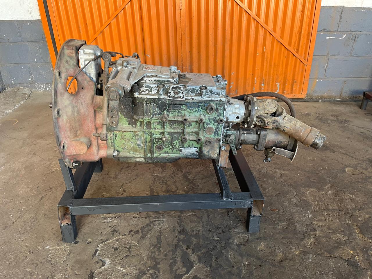 ZF AK6-70-3 Gearbox - Image 4