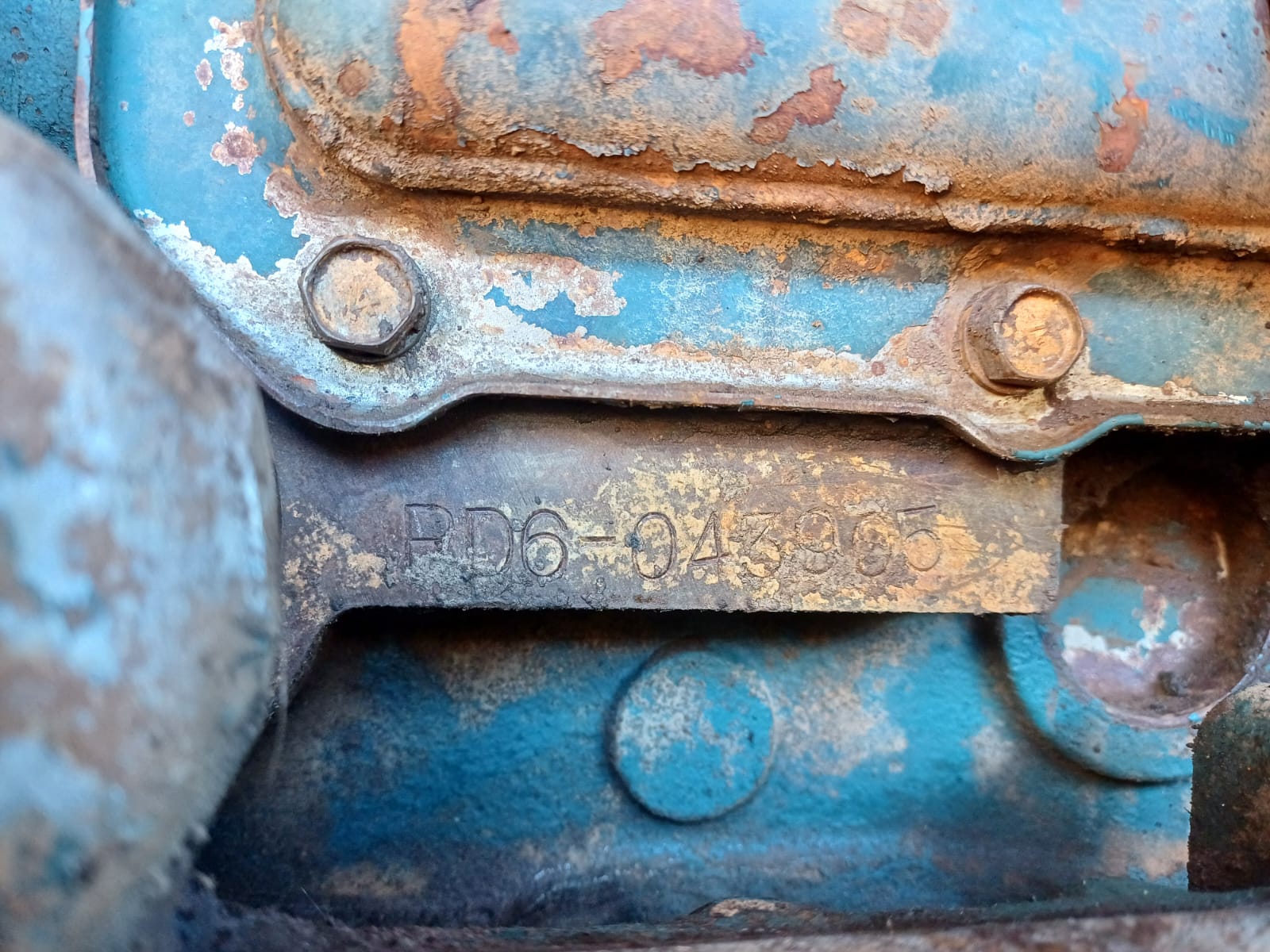 Nissan PD6 Engine - Image 9