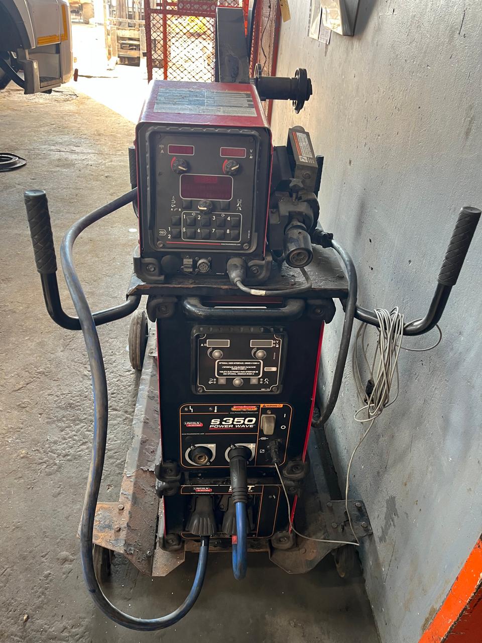 Lincoln Electric Power Wave S350 MIG/MAG Welder - Image 4