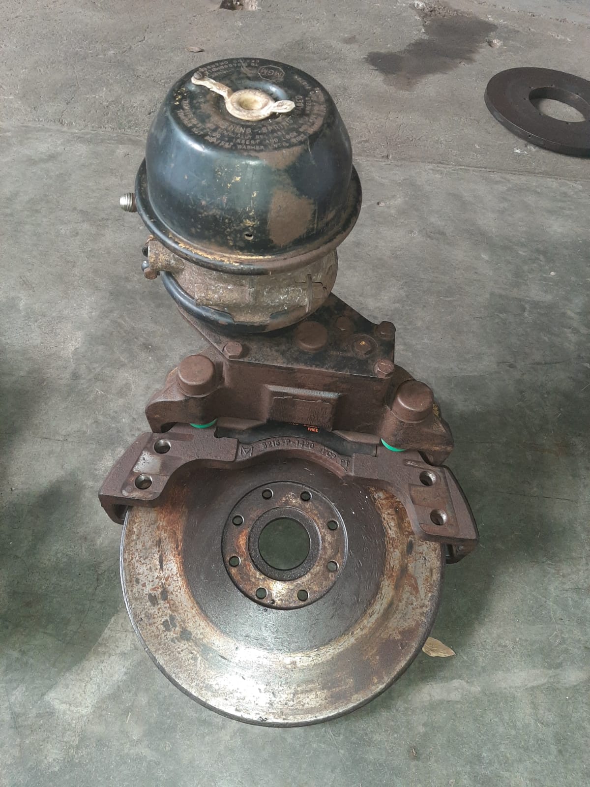 Handbrake Caliper For Bell B30D - Image 5