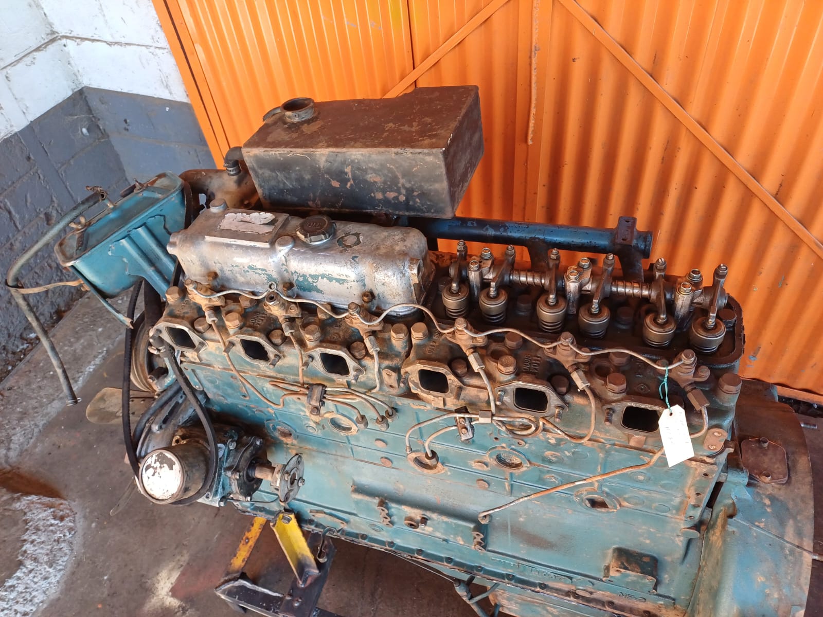 Nissan PD6 Engine - Image 4