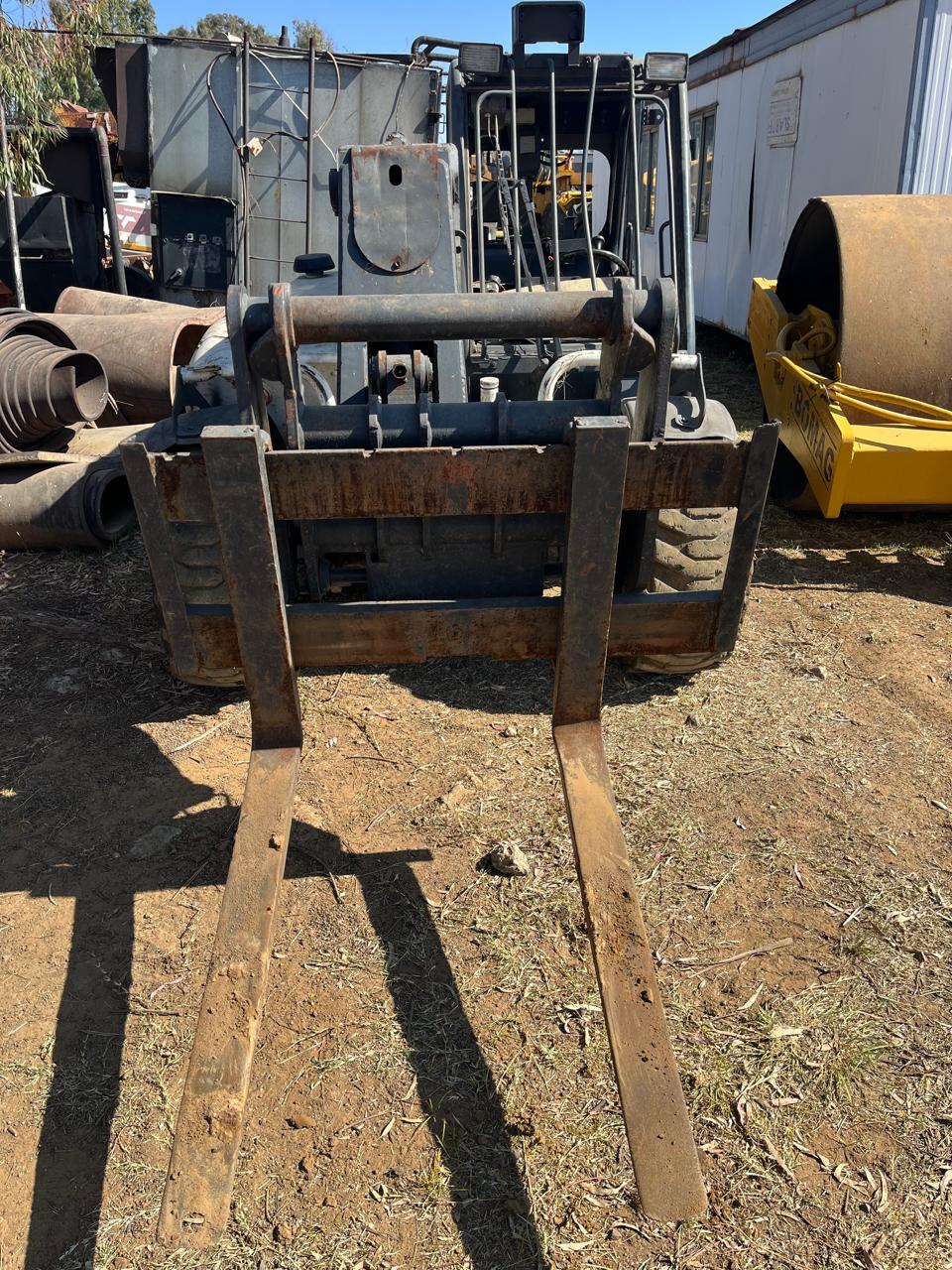 Bobcat T2250 Telehandler - Image 4