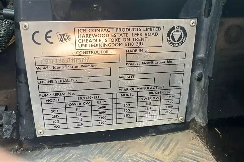 Gehl 7810E Skidsteer Loader - Image 14