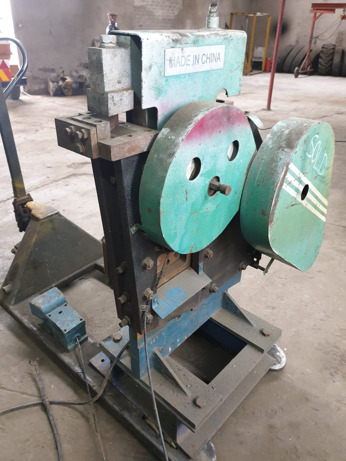 Universal Iron Worker Mac QA32-8B - Image 4