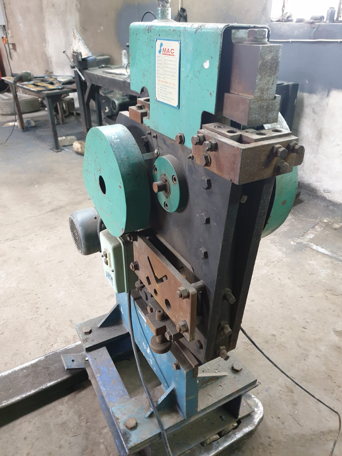 Universal Iron Worker Mac QA32-8B - Image 5