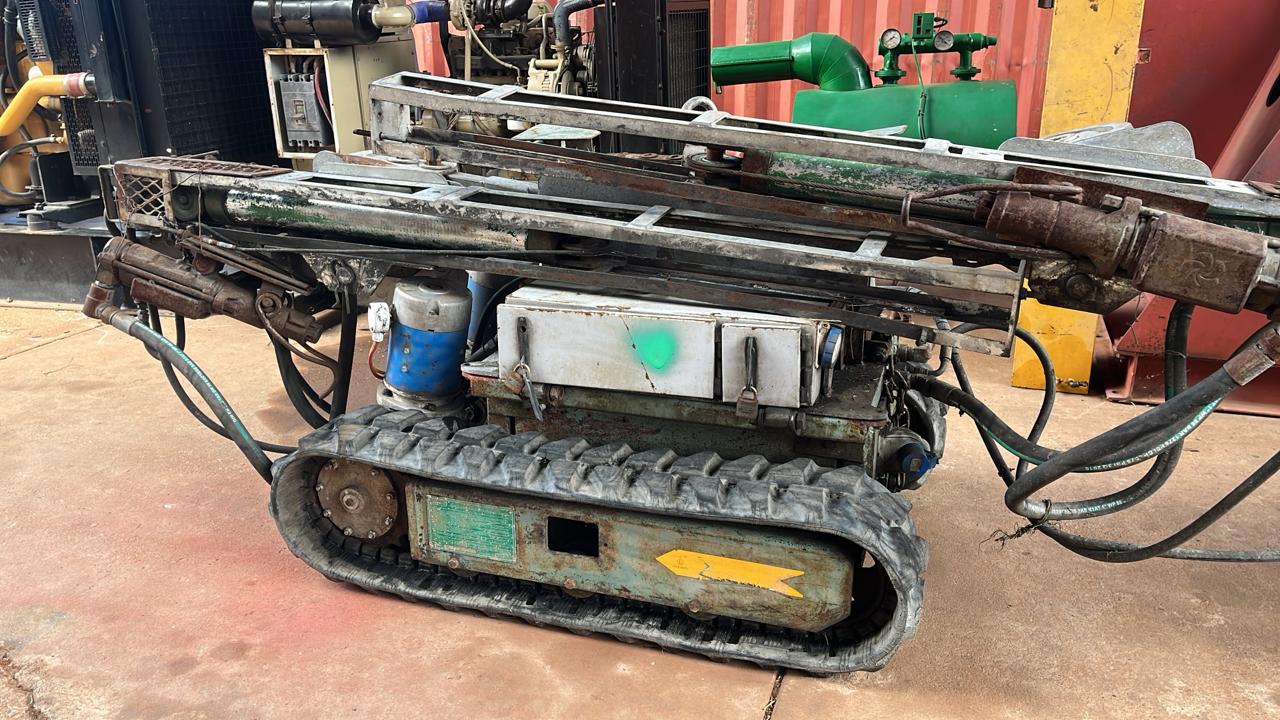 B&M Mining Tracked Drill Rig