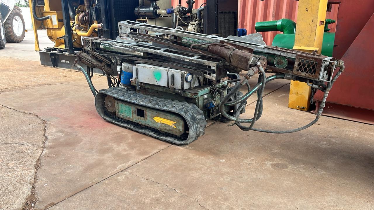 B&M Mining Tracked Drill Rig - Image 2