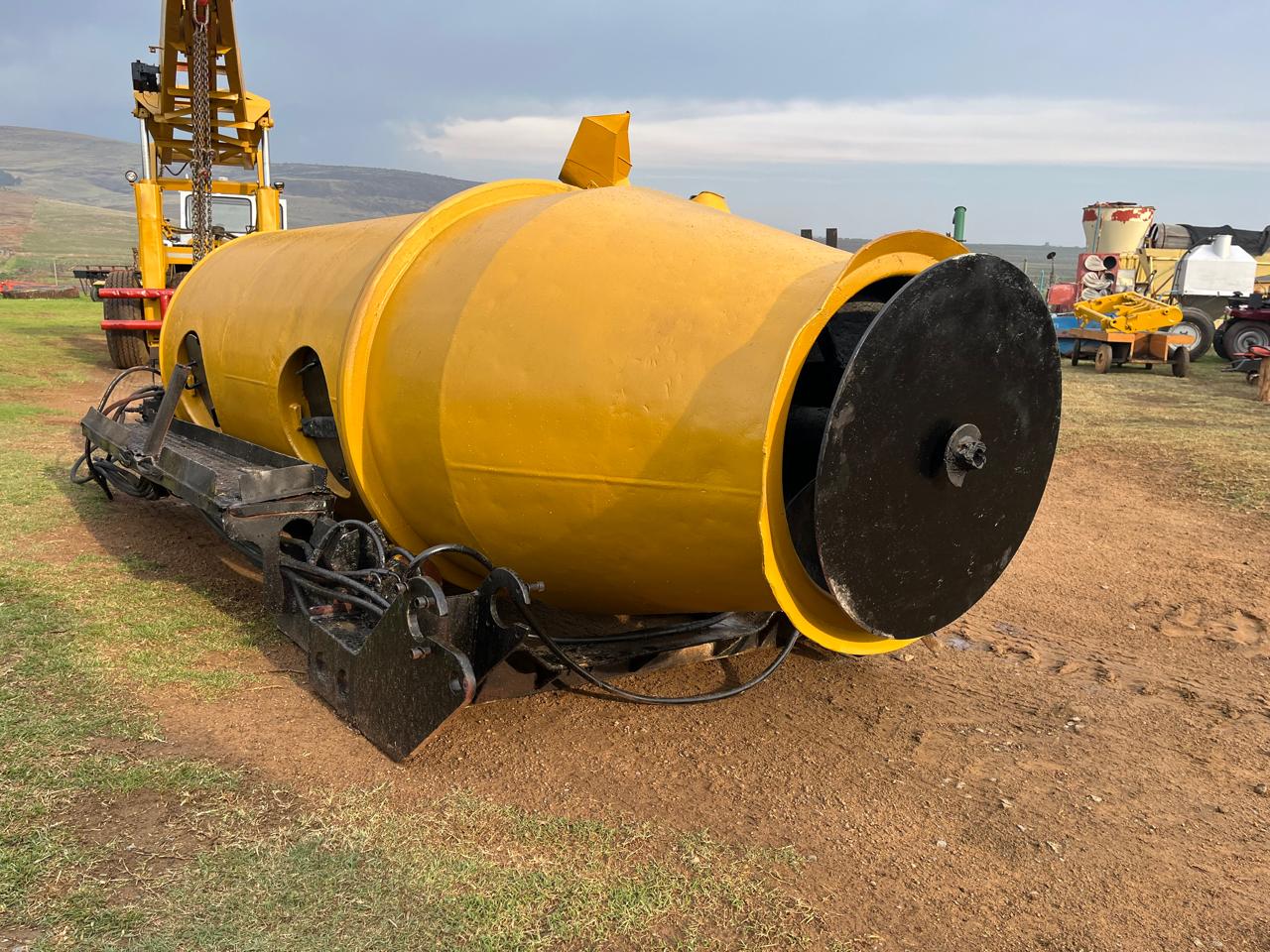 Hydraulic Concrete Mixer - Image 6