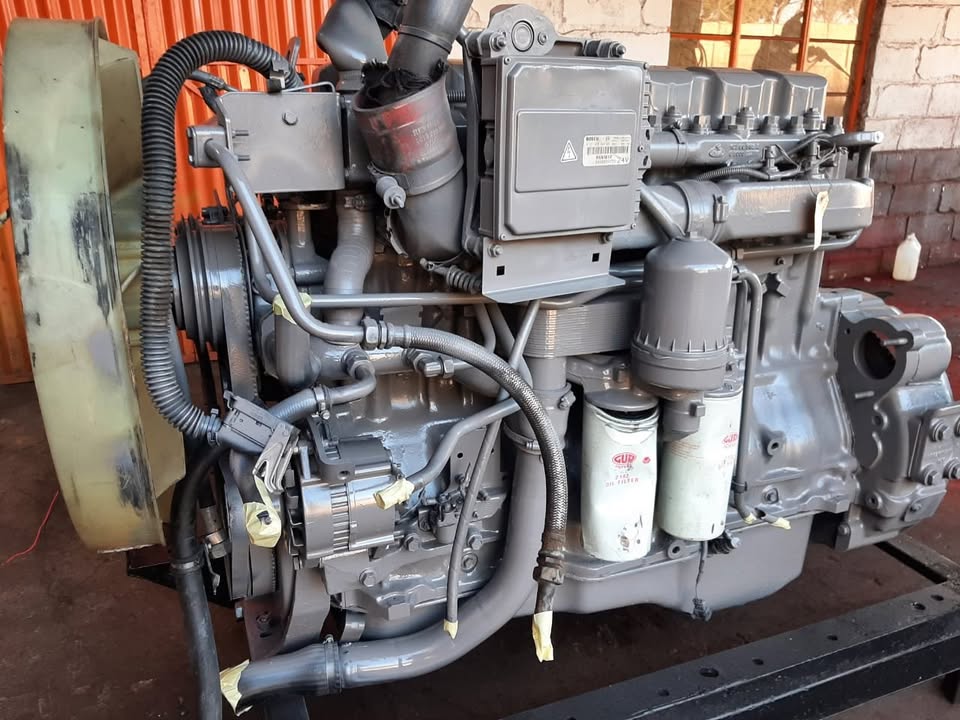Mack E7-427 E-Tech Engine - Image 6